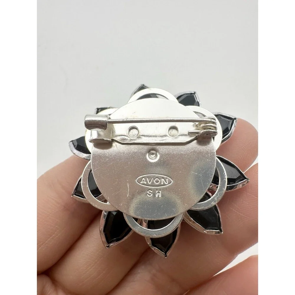 Avon vintage flower
